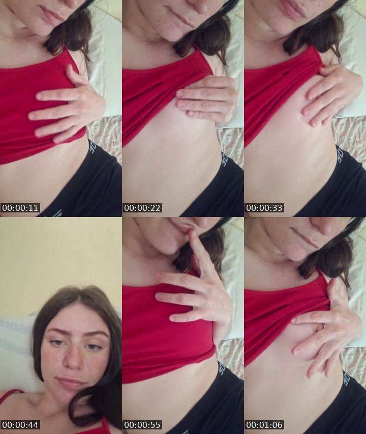 Contact-sheet preview of larinha's SuperLive recording